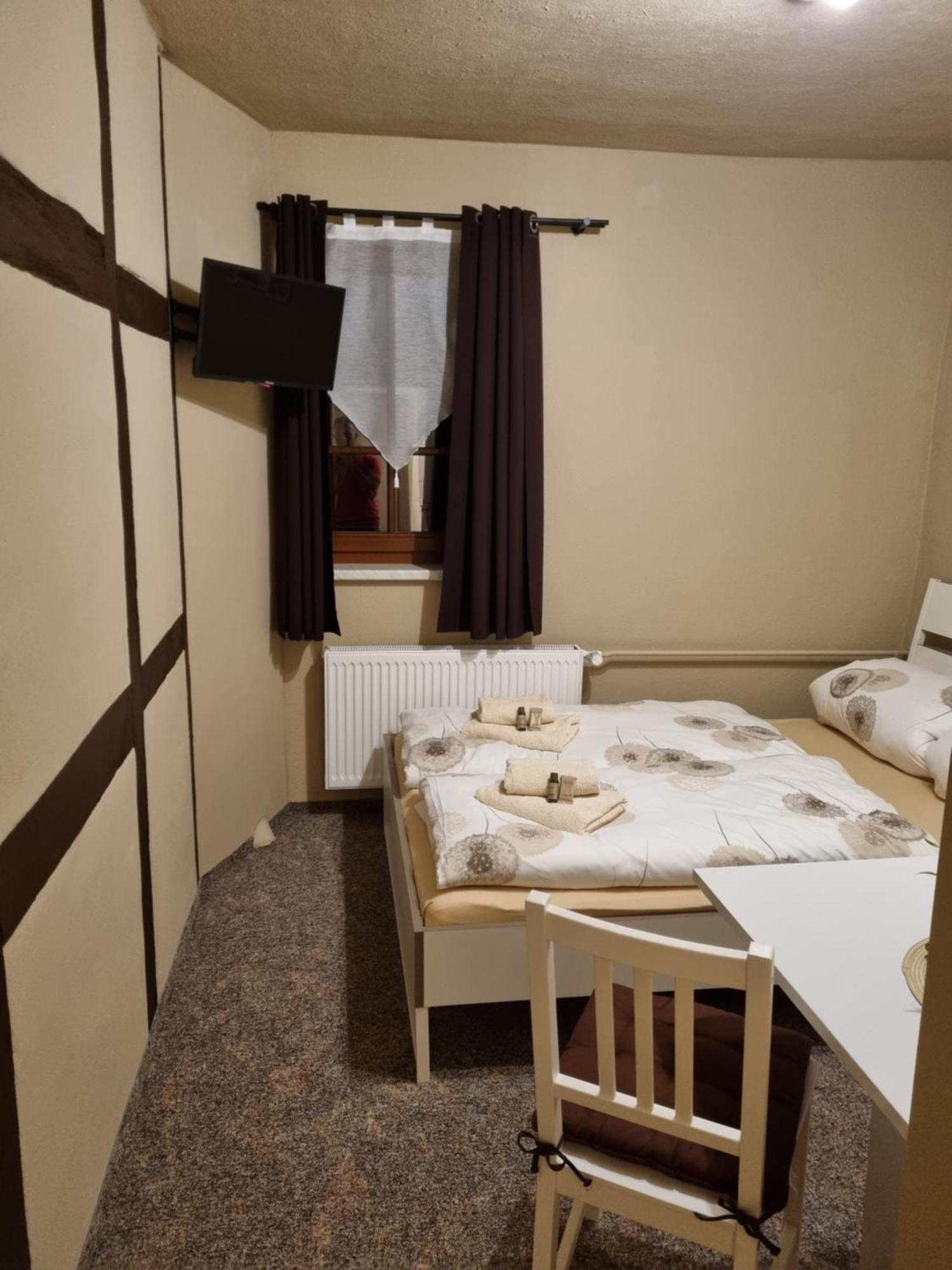 Pension Torgau Room photo